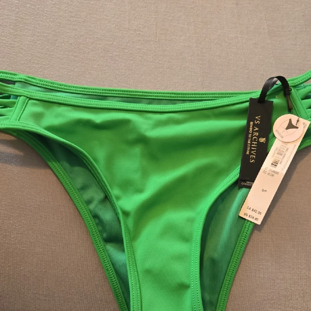 Victoria's Secret Green Strappy Bikini Set - Picture 3 of 5
